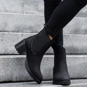 Thursday Boot Knockout Chelsea Boot